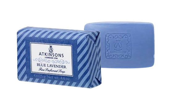 Image of Atkinsons Fine Perfumed Soaps Sapone Blue Lavander 125 gr 8000600001805