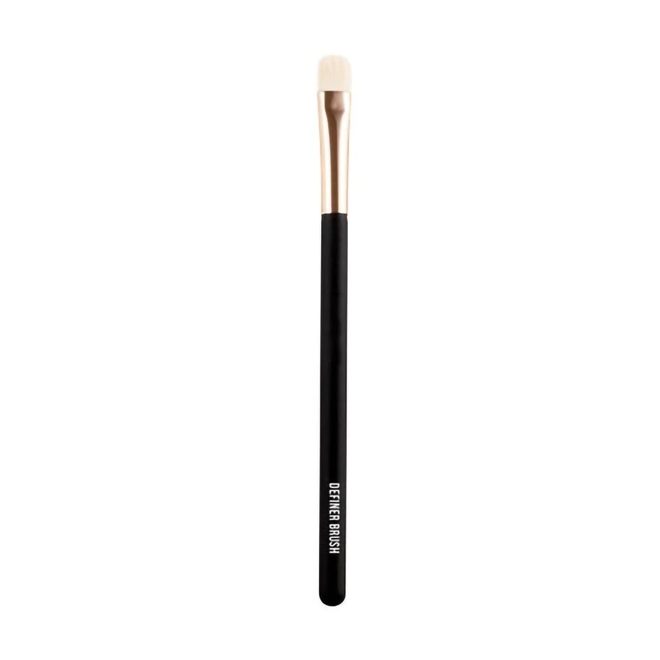 Definer Brush 08
